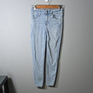 American Eagle Jeans Womens Size 2 Short 2S Light Blue Hi-rise Jegging Distress